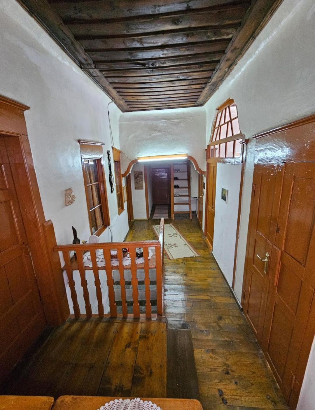 Guest House Panorama Berati Exterior foto