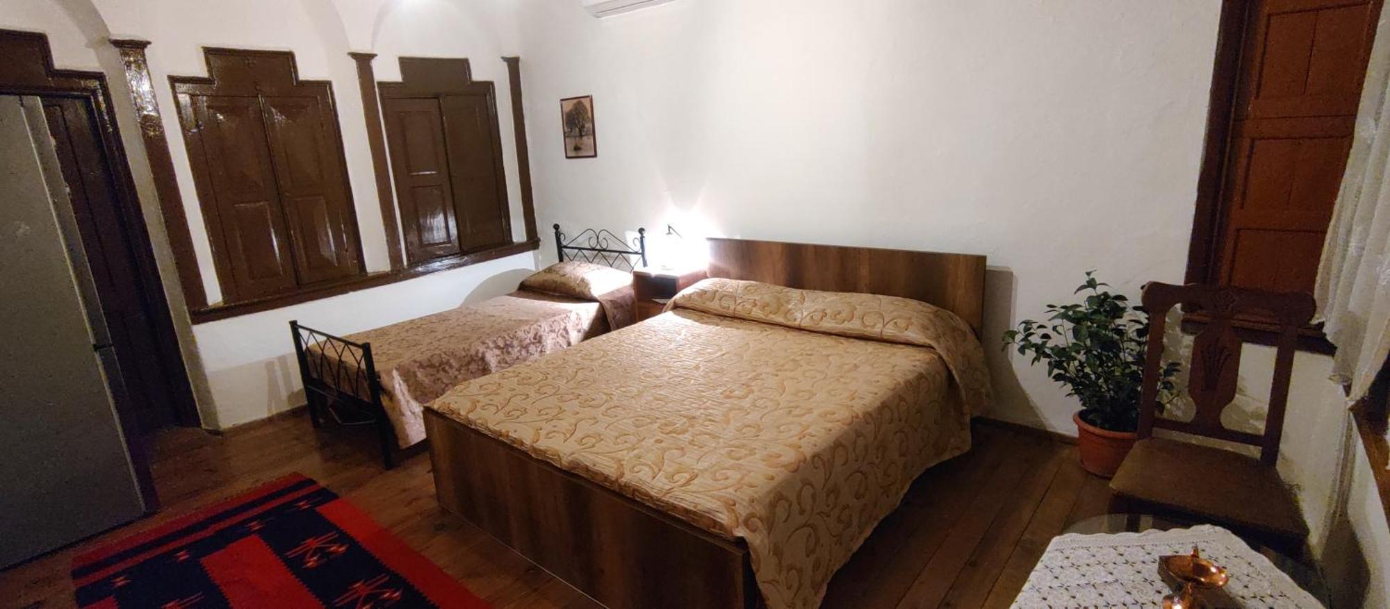 Guest House Panorama Berati Exterior foto